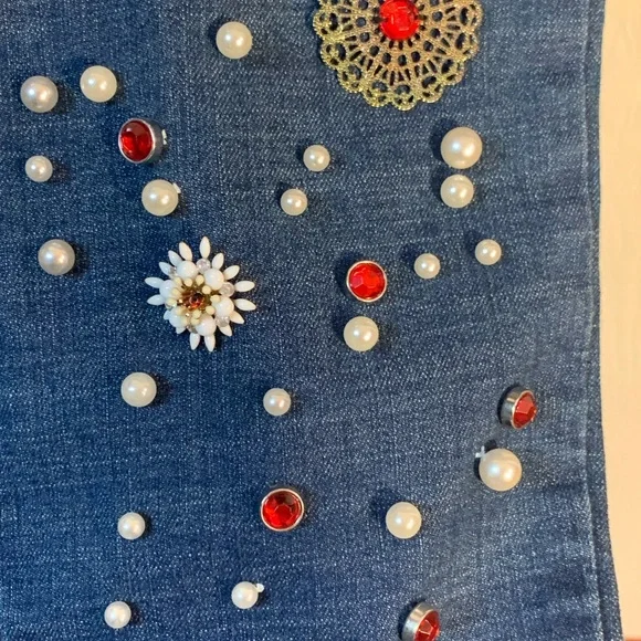Cristina brand jeans pearl and rhinestone embellishments Embellished Blue Jeans - Picture 6 of 14